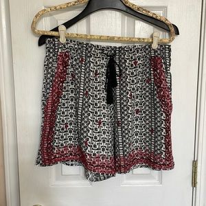 Gibson Latimer M shorts. Worn once